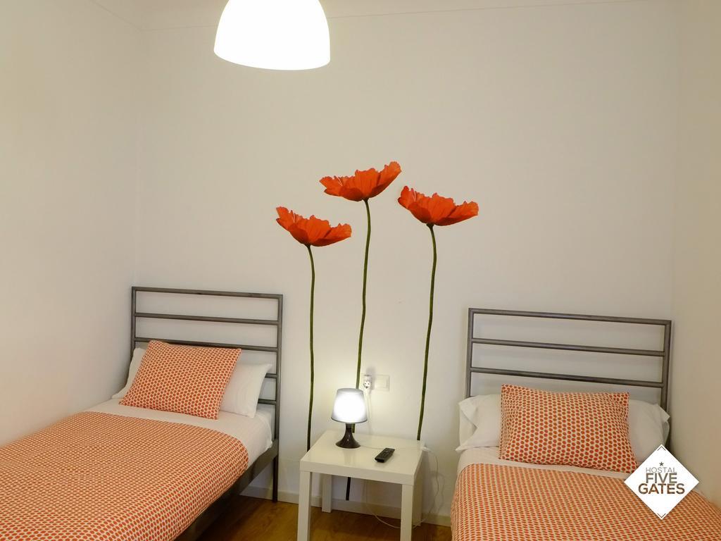 Hostal Five Gates أشونة المظهر الخارجي الصورة